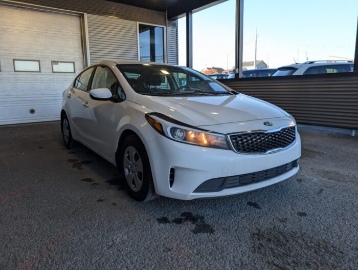 KIA Forte LX - Image 4