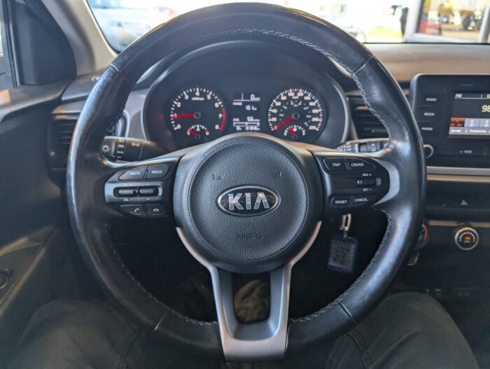 KIA Rio5 LX+ - Image 11