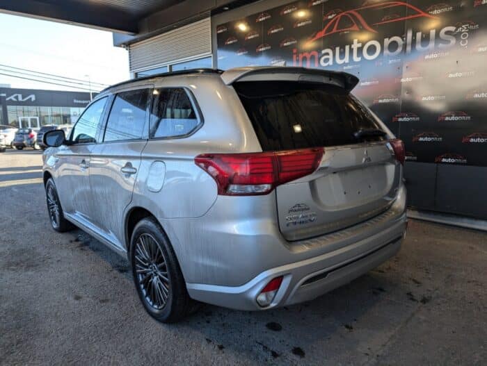 Mitsubishi Outlander PHEV SE – Image 7