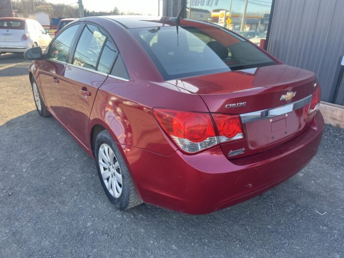 Chevrolet Cruze LT turbo avec 1SA - Image 3