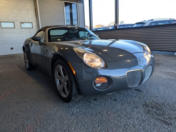 Pontiac Solstice - – Image 4