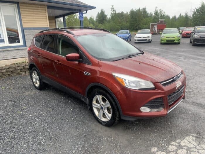 Ford Escape SE – Image 4