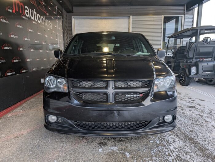 Dodge Grand Caravan SXT – Image 3