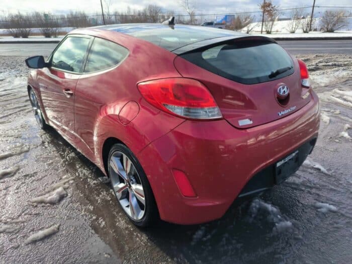 Hyundai Veloster avec Tech - Image 6