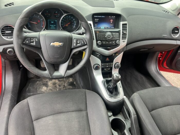 Chevrolet Cruze 1LT - Image 10