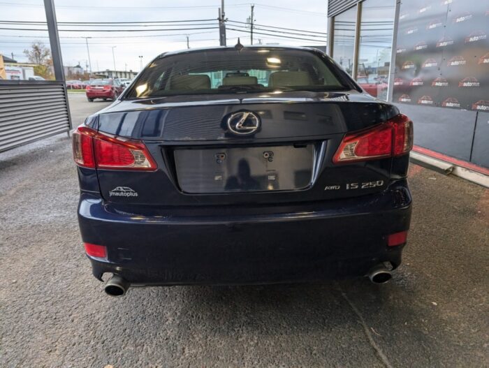 Lexus IS 250 - – Image 6