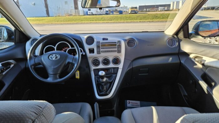 Toyota Matrix - - Image 6