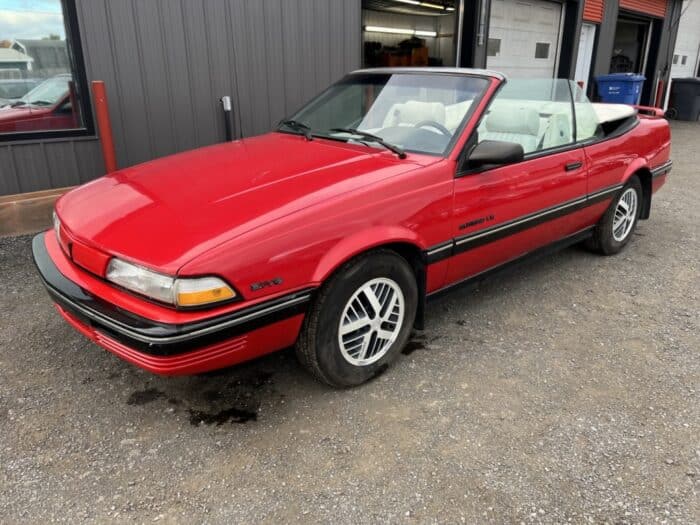 Pontiac Sunbird LE - Image 6