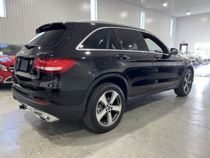 Mercedes-Benz GLC GLC 300 - Image 4