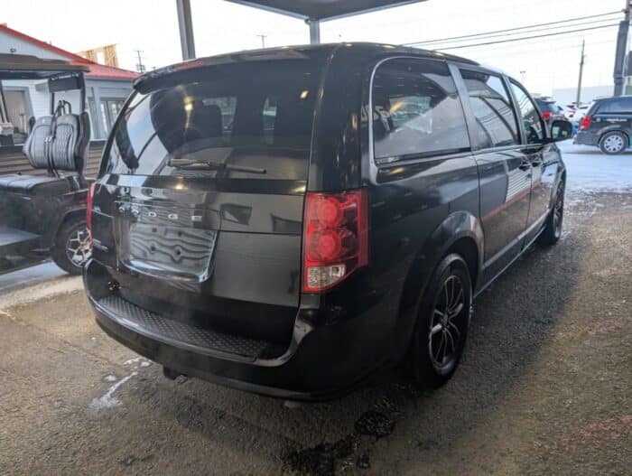 Dodge Grand Caravan SXT – Image 5