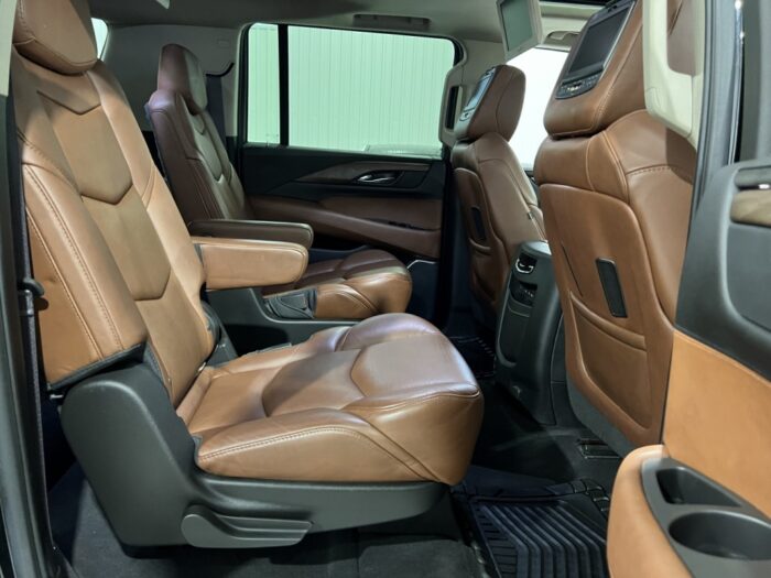 Cadillac Escalade Premium Luxe - Image 15