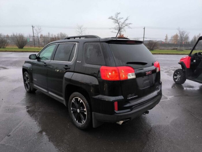 GMC Terrain SLE - Image 6