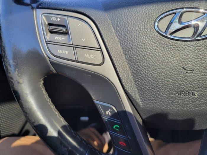 Hyundai Santa Fe Sport SE – Image 14