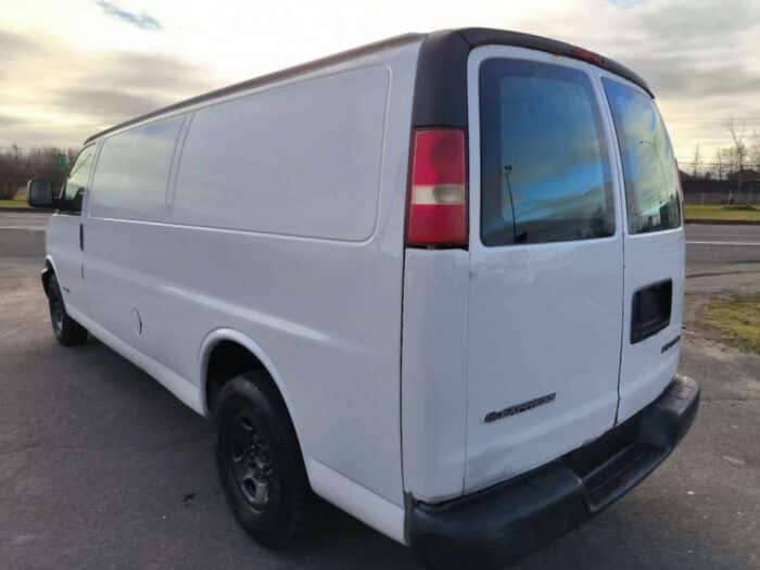 Chevrolet Express Cargo Van - Image 7