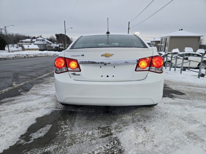 Chevrolet Cruze ÉCO - Image 3