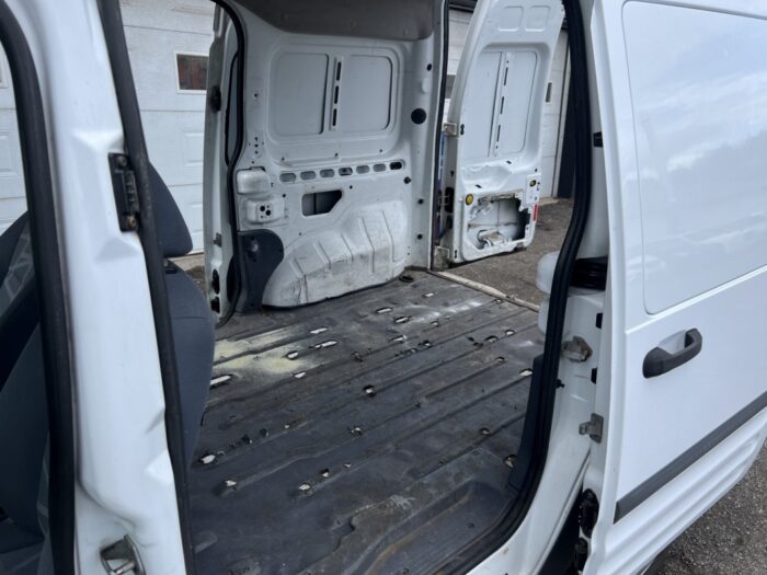 Ford Transit Connect XLT – Image 7