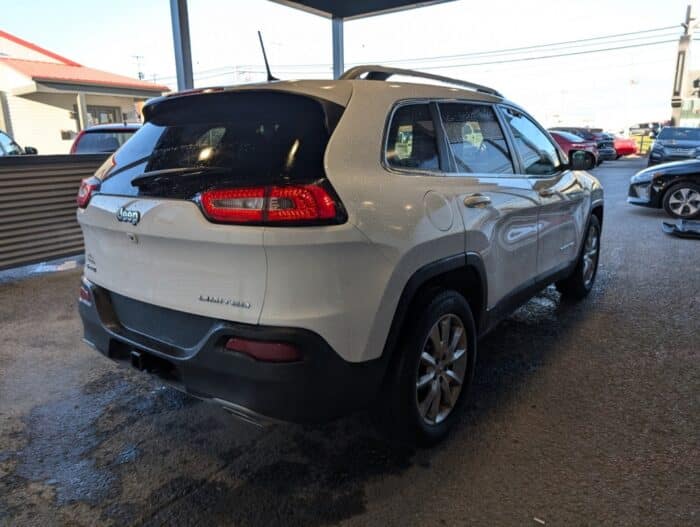 Jeep Cherokee Limitée - Image 5