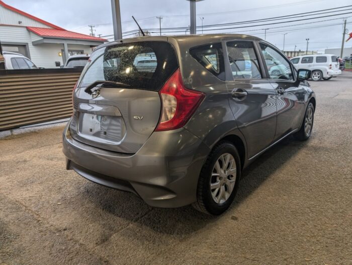 Nissan Versa SV - Image 5