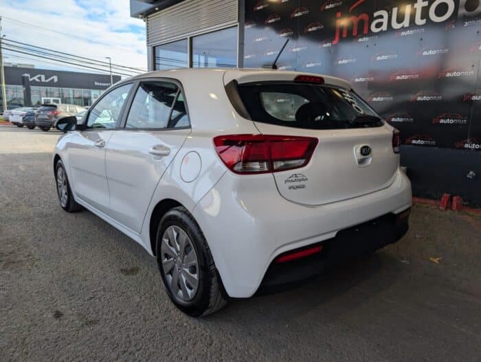 KIA Rio5 LX+ - Image 7