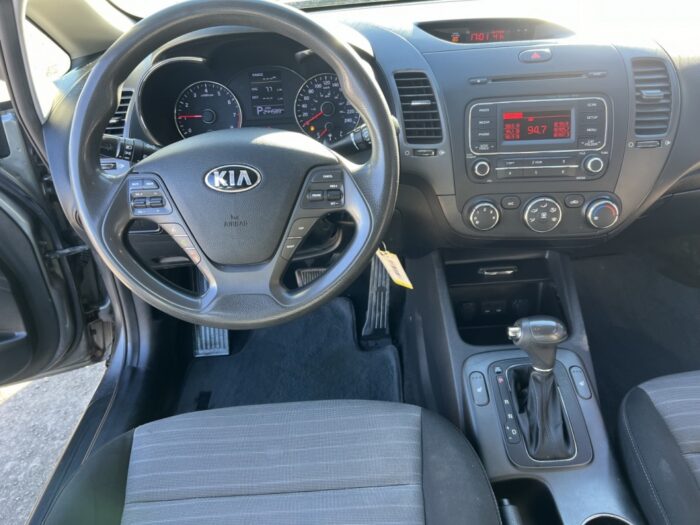 KIA Forte LX - Image 10