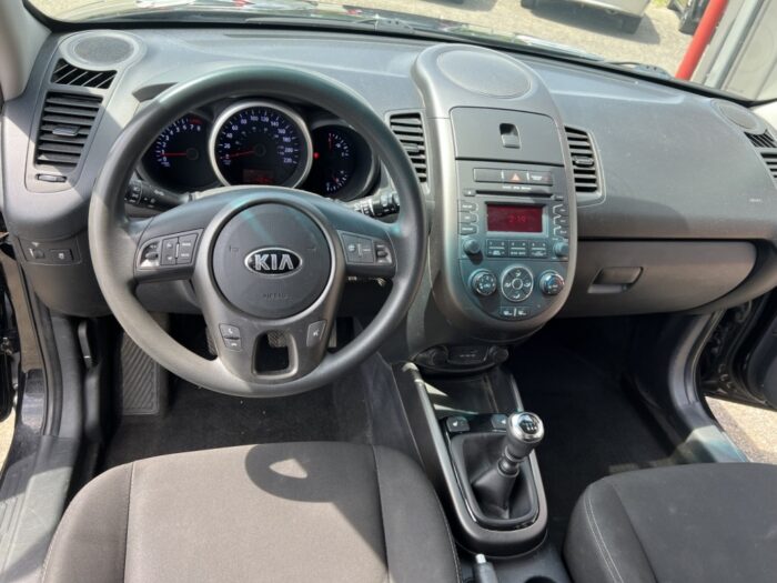 KIA Soul 2u - Image 10