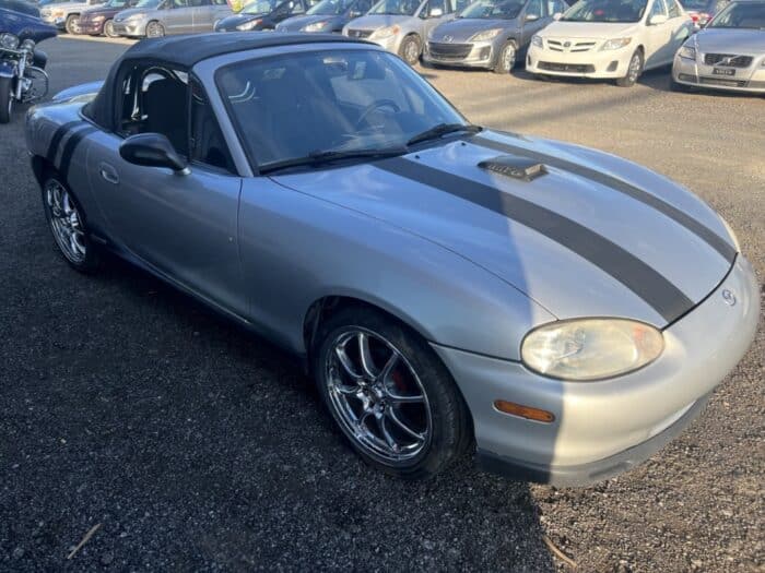 Mazda MX-5 Miata - - Image 15