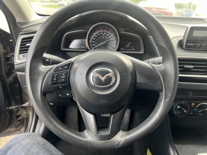 Mazda Mazda3 GX – Image 16