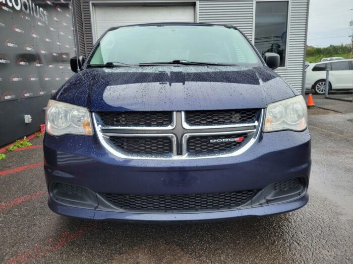 Dodge Grand Caravan Ensemble Valeur Plus - Image 3