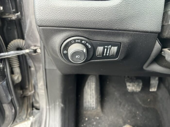 Jeep Compass Altitude - Image 15