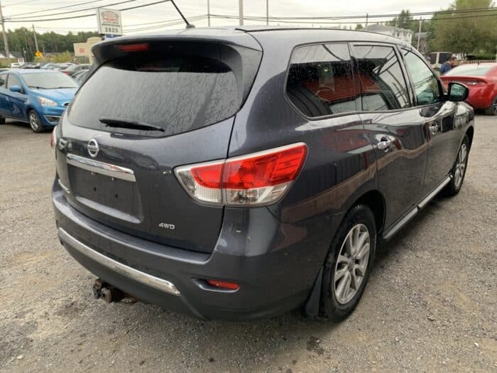 Nissan Pathfinder S – Image 4