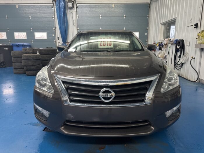 Nissan Altima 2,5 - Image 5