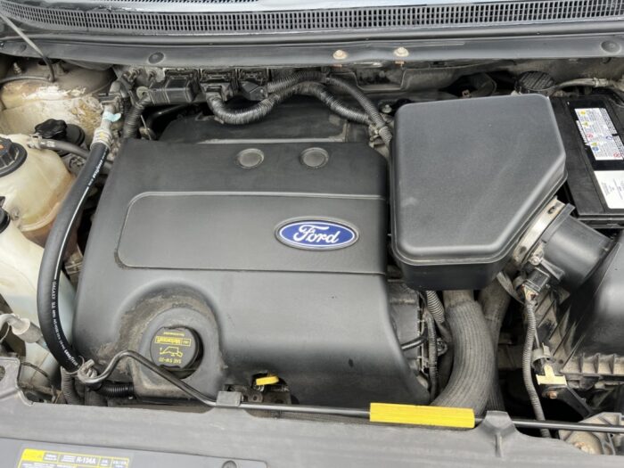 Ford Edge SEL - Image 17