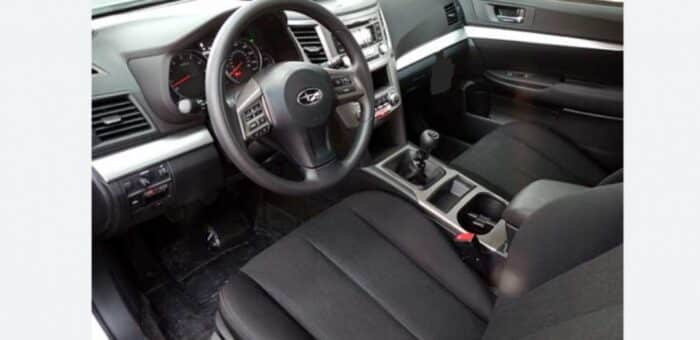 Subaru Outback Touring 2.5i - Image 2