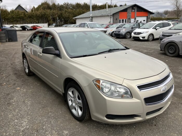 Chevrolet Malibu LS - Image 3