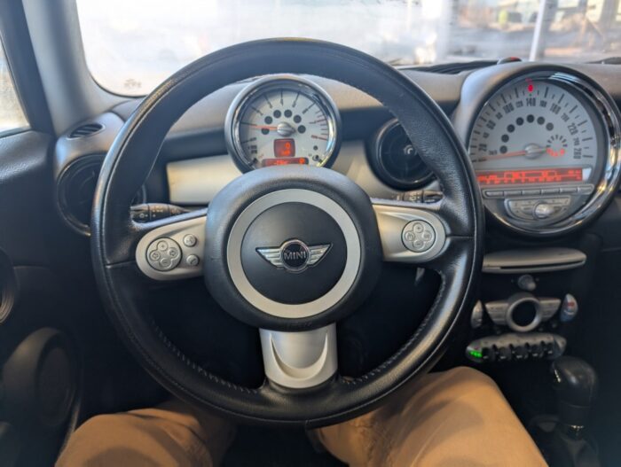 Mini Cooper - - Image 10