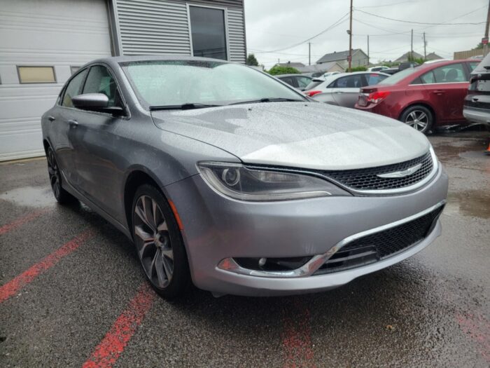 Chrysler 200 C - Image 4