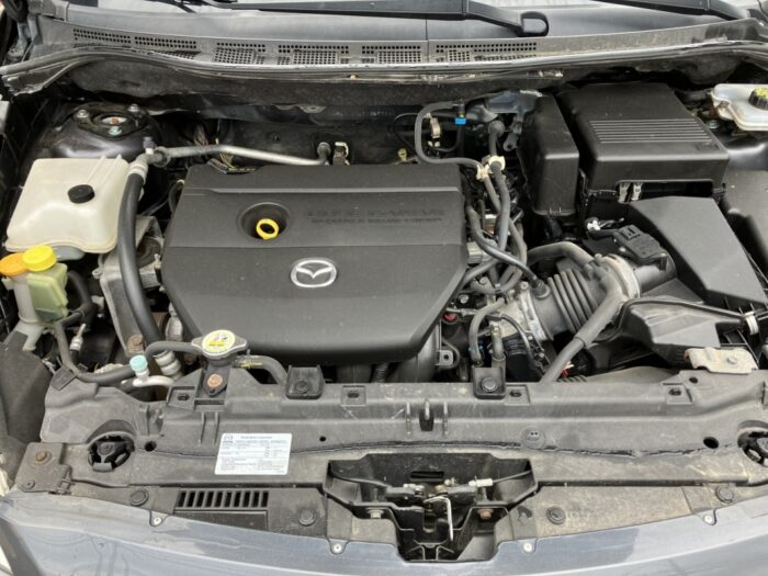 Mazda Mazda5 GS - Image 21