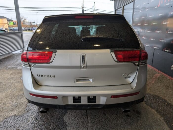 Lincoln MKX - - Image 6