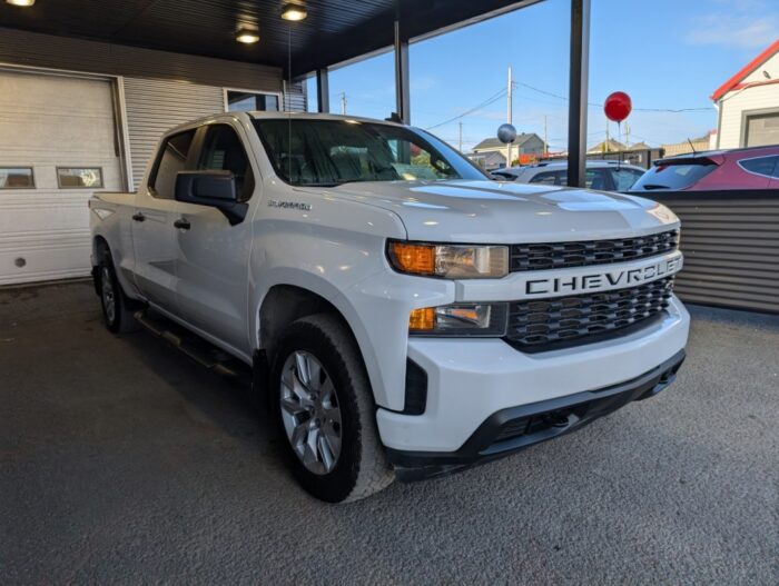 Chevrolet Silverado 1500 Personnalisée – Image 4