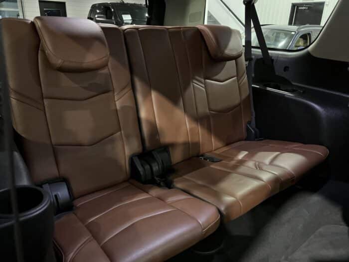 Cadillac Escalade Premium Luxe - Image 16