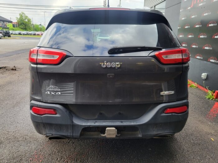 Jeep Cherokee North – Image 6