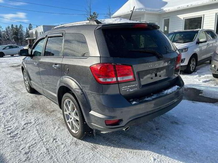 Dodge Journey Traction integrale 4 portes R/T - Image 5