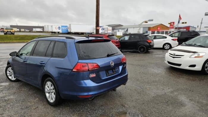 Volkswagen Golf SportWagen Trendline - Image 4