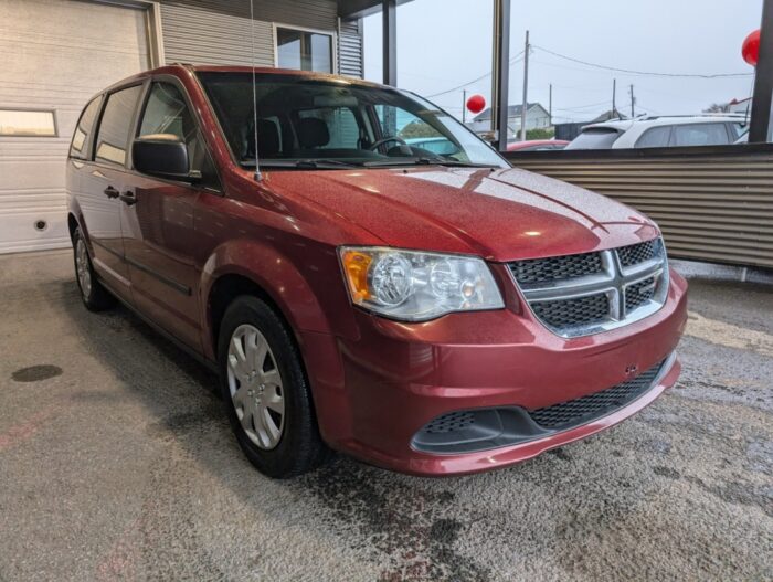 Dodge Grand Caravan Ensemble Valeur Plus - Image 4