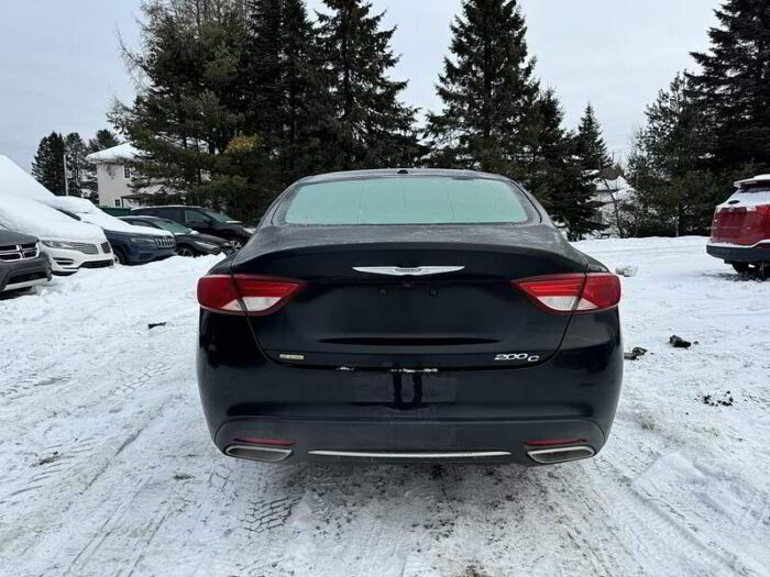 Chrysler 200 C berline 4 portes TA - Image 4