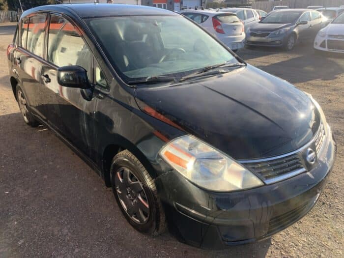 Nissan Versa 1,8 S - Image 4