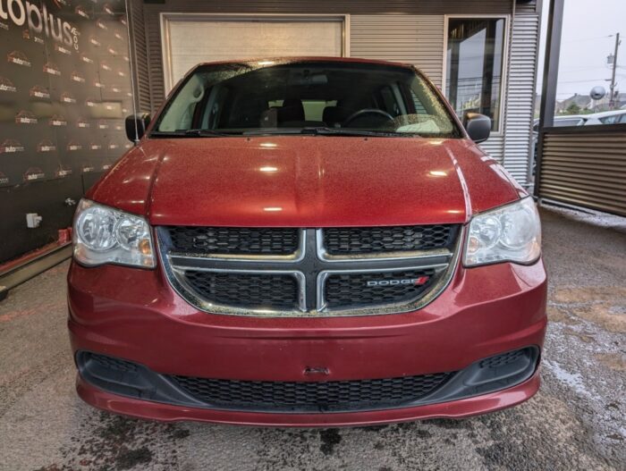 Dodge Grand Caravan Ensemble Valeur Plus - Image 3