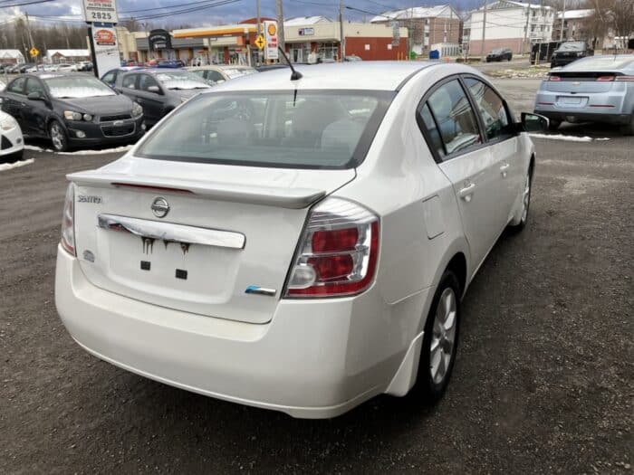 Nissan Sentra 2,0 S - Image 3