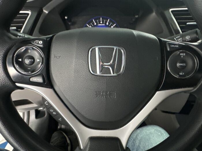 Honda Civic Coupe LX - Image 12