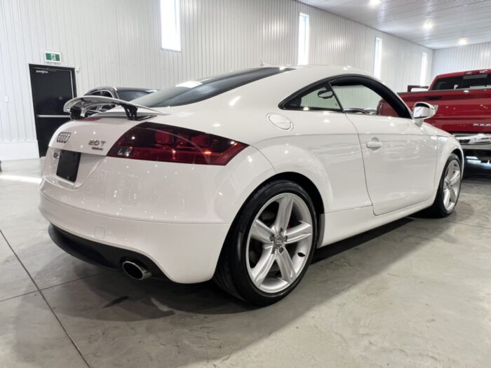 Audi TT 2,0T - Image 4